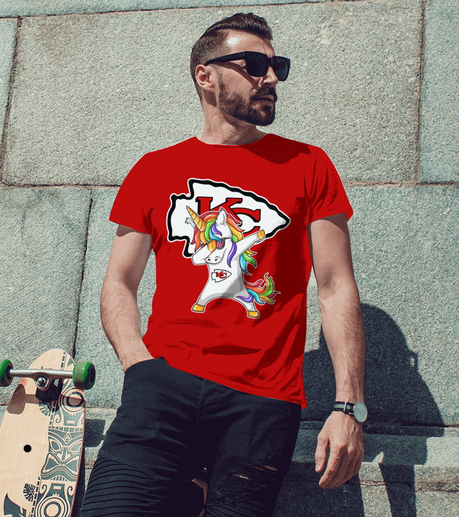 Kansas City Chiefs Unicorn Dabbing KC Logo Rainbow Mane T-Shirt