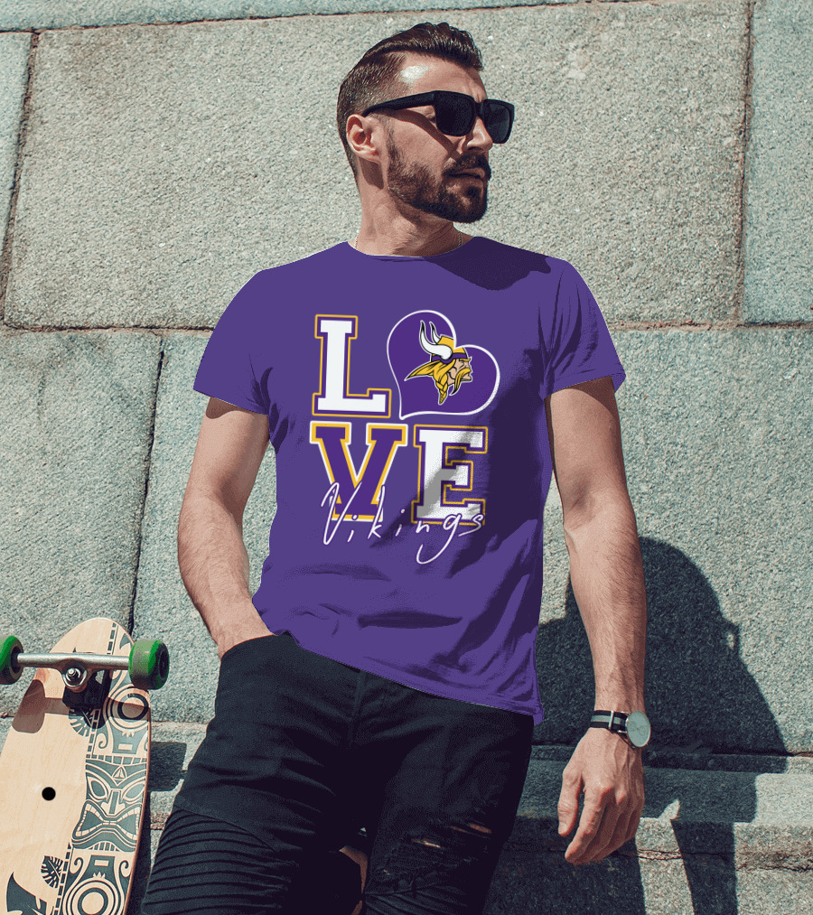 Love Minnesota Vikings Heart T-Shirt