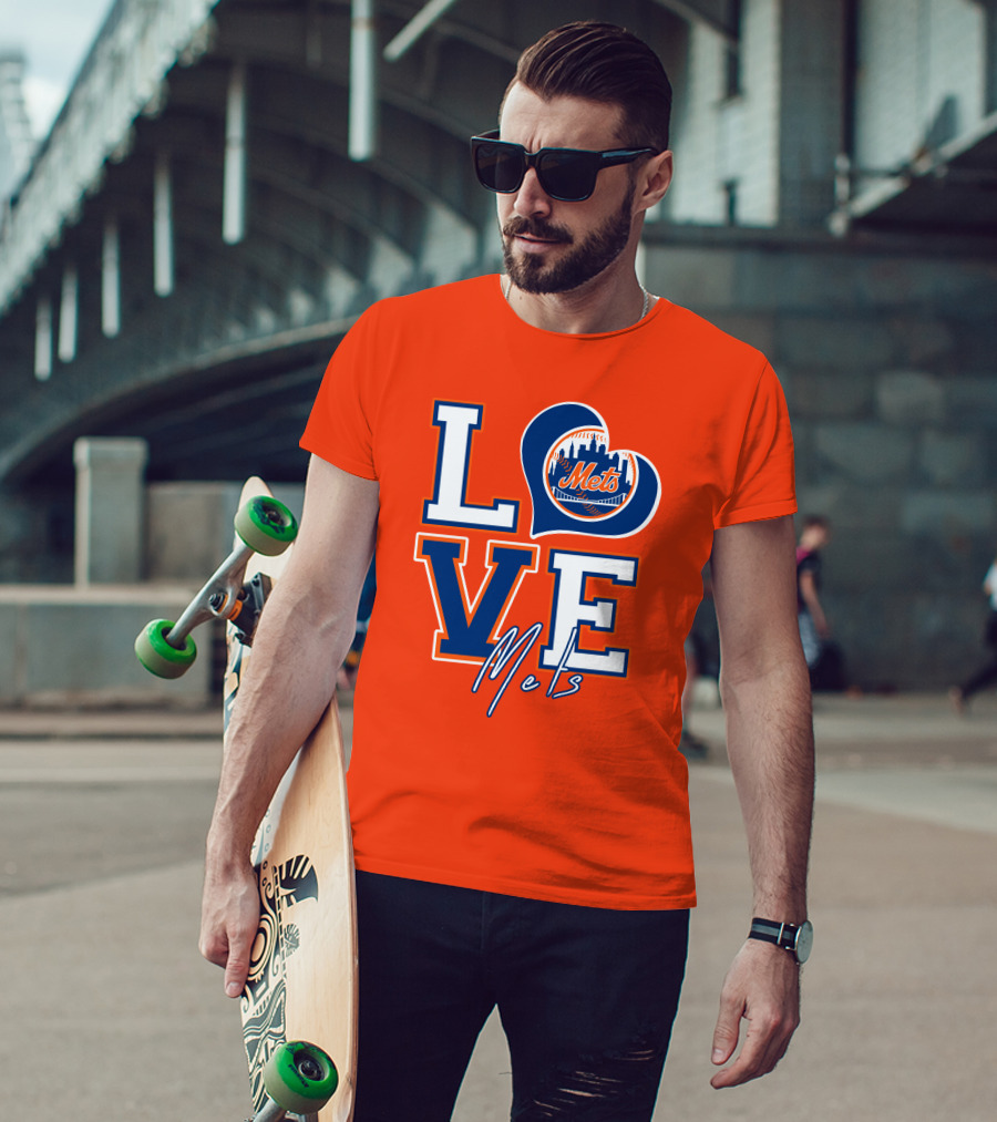 LOVE Mets New York Skyline T-Shirt