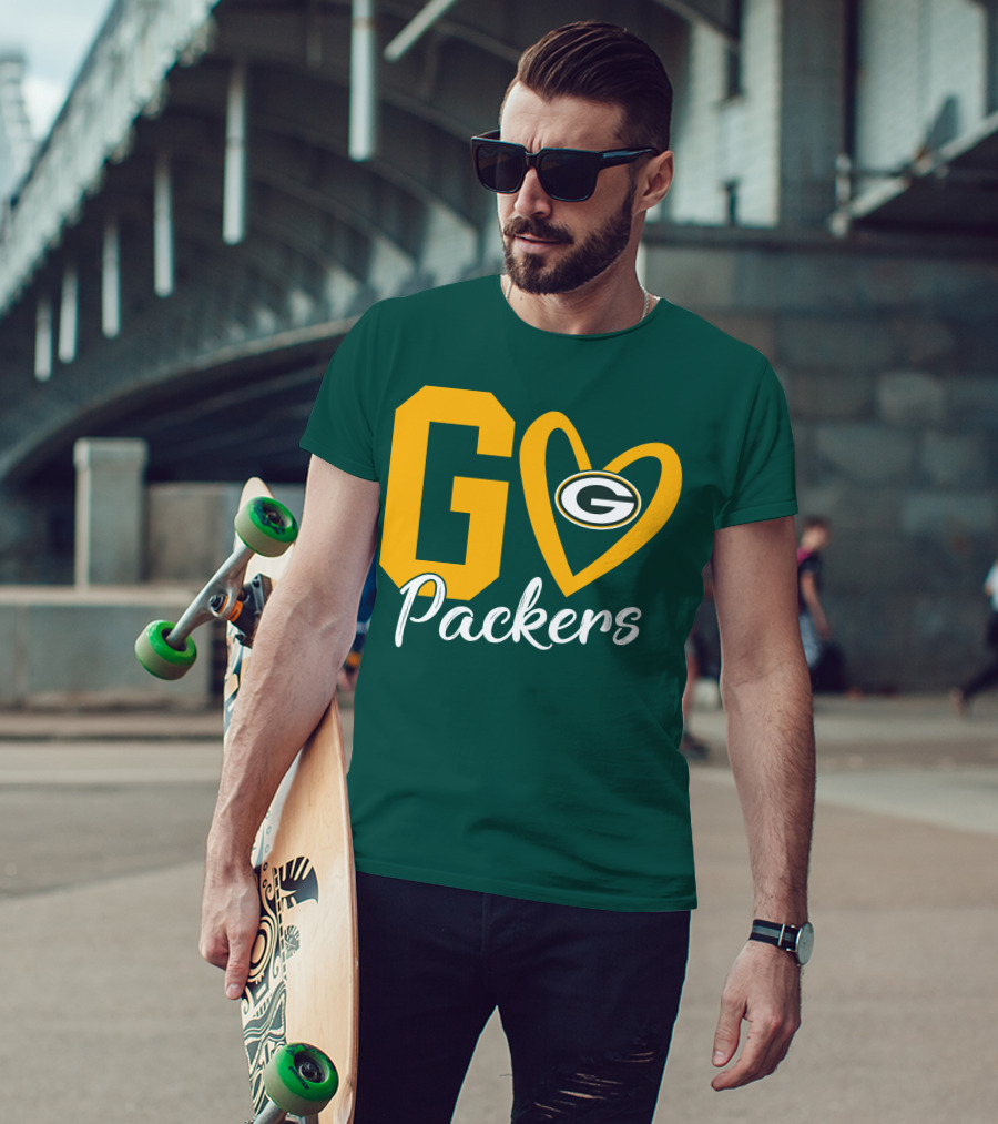 Go Packers Heart Logo Green Bay Enthusiasm T-Shirt
