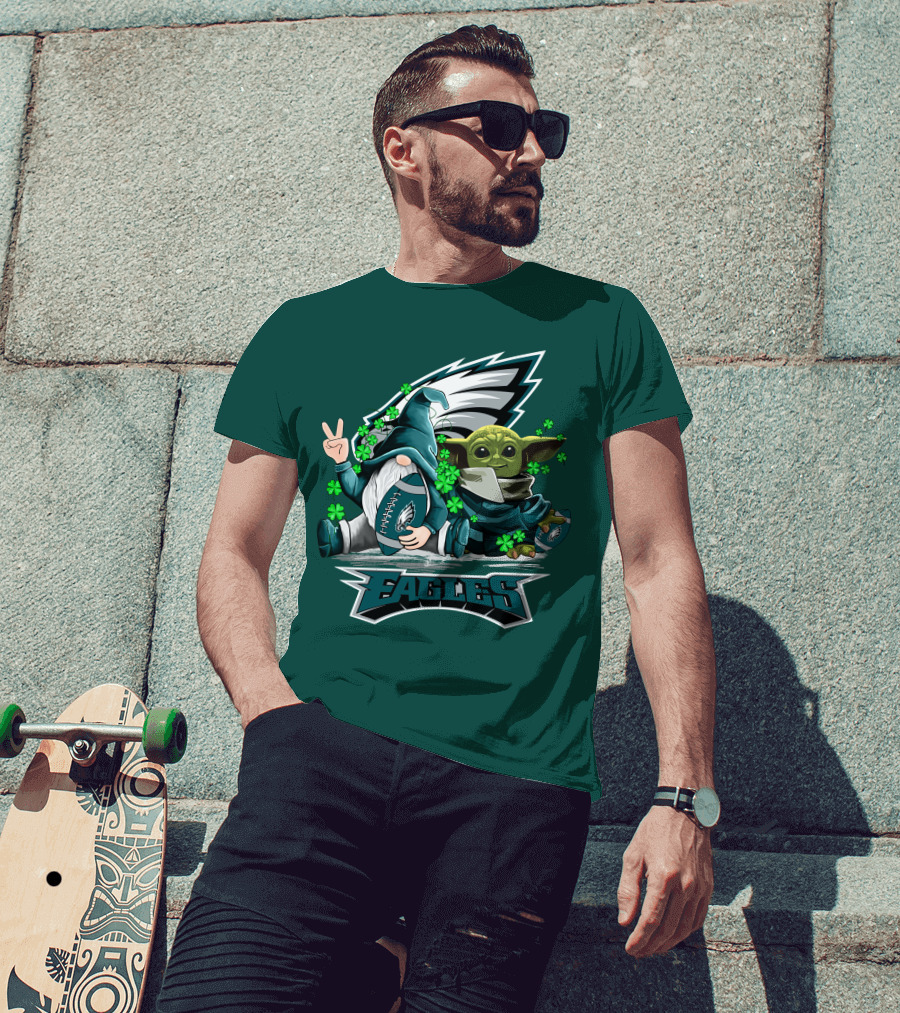 Philadelphia Eagles Leprechauns Gnomes Baby Yoda Hug Football T-Shirt
