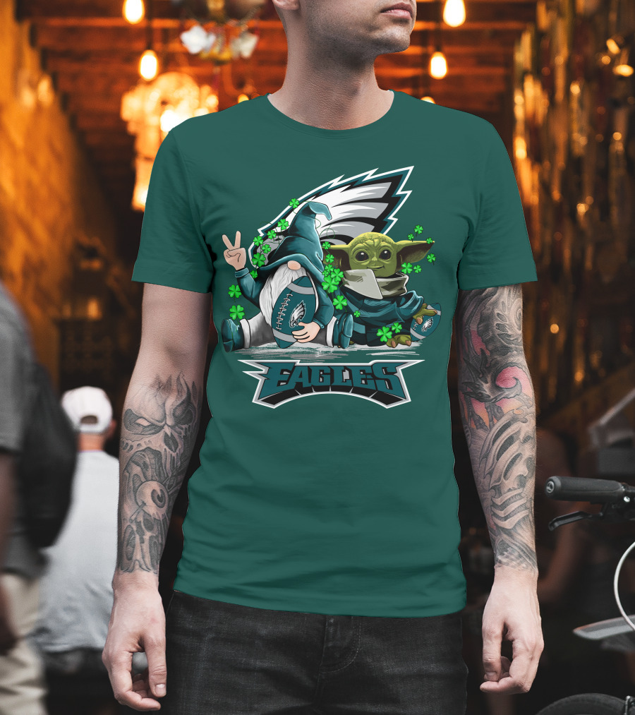 Philadelphia Eagles Leprechauns Gnomes Baby Yoda Hug Football T-Shirt