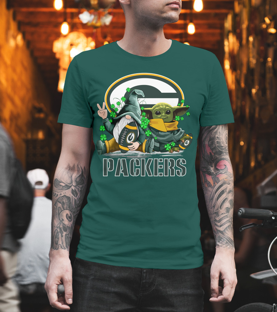 Leprechauns Gnomes Baby Yoda Packers Logo Shamrocks Hug Green Bay T-Shirt