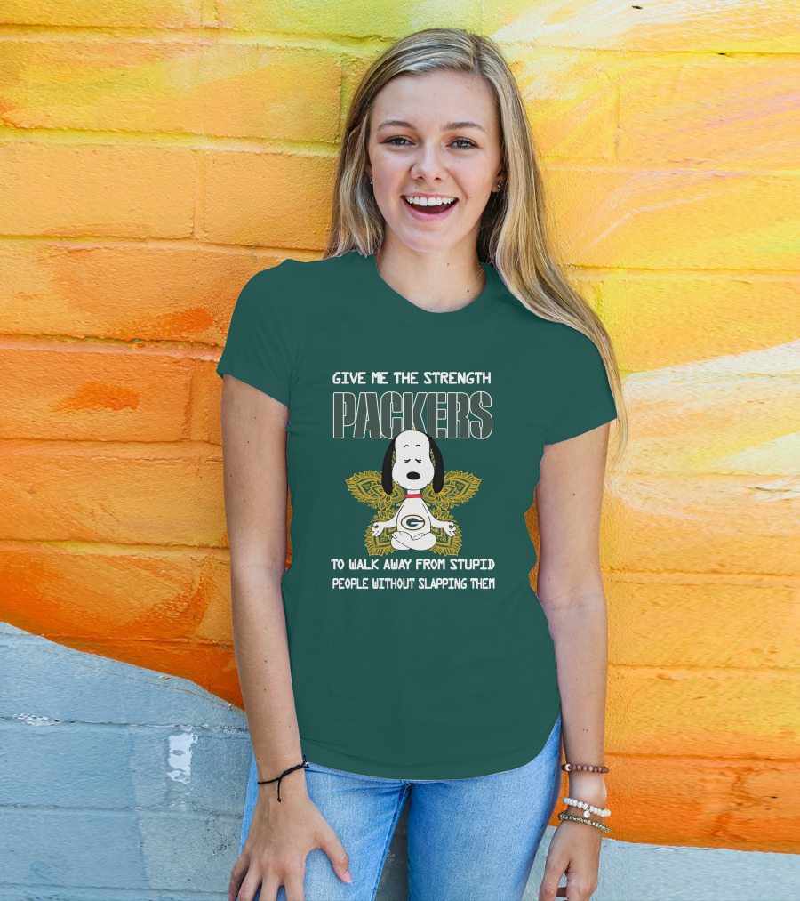 Packers Snoopy Yoga Give Me The Strength To Walk Away From Stupid People Without Slapping Them T-Shirt