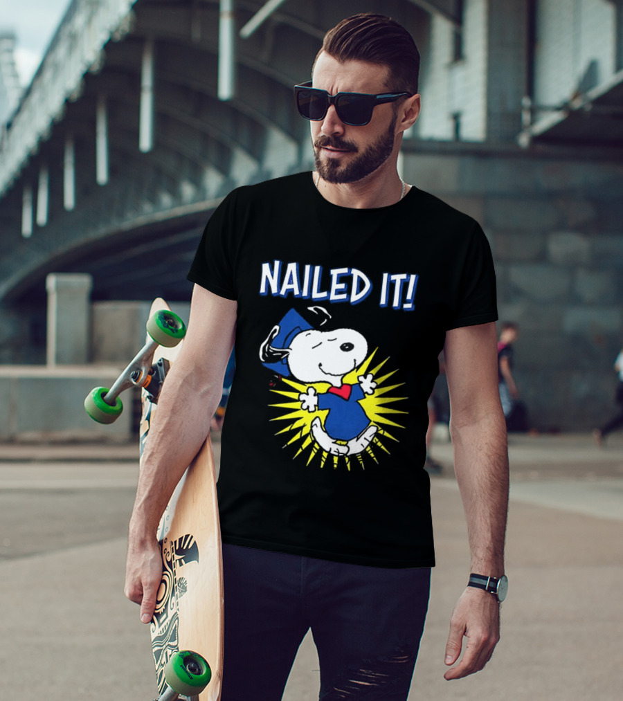 Congratulations Snoopy Nailed It Graduation Celebration T-Shirt