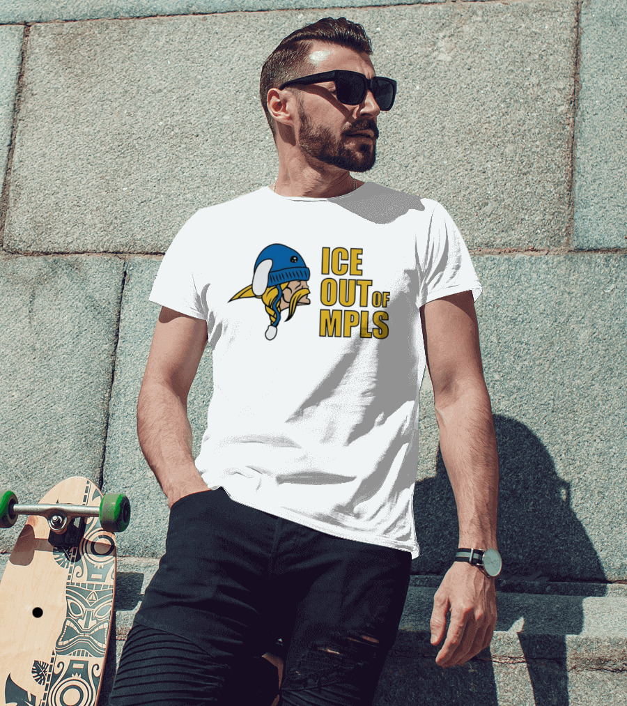 ICE Out Of MPLS Minnesota Vikings Fan T-Shirt