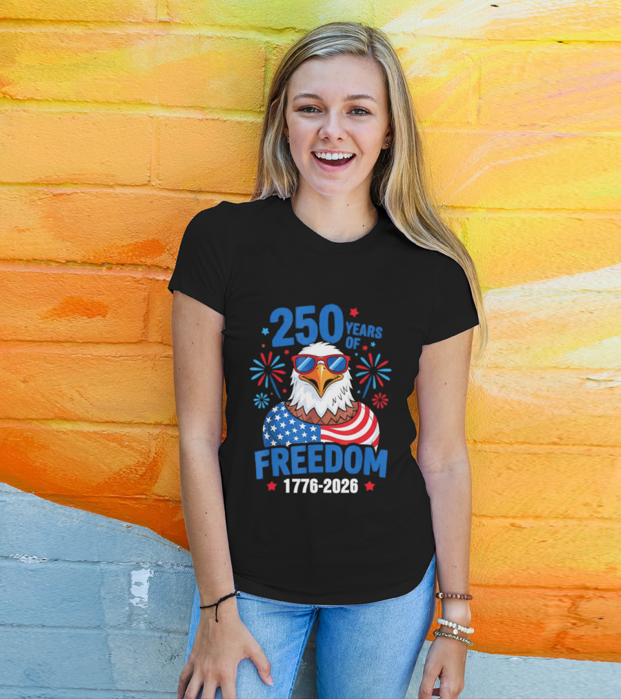 250 Years Of Freedom 1776 2026 Patriotic Bald Eagle USA Flag Celebration T-Shirt