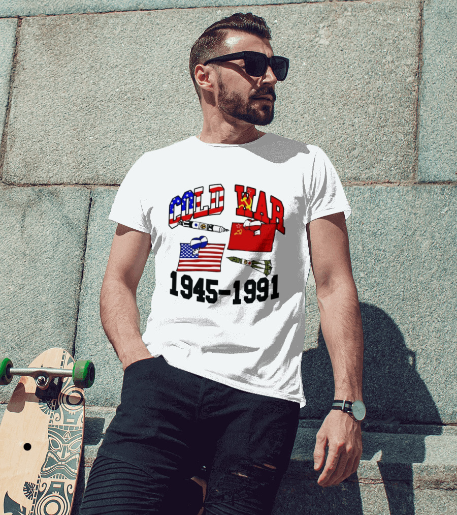 Cold War 1945 1991 American Soviet Rivalry Flags And Rockets T-Shirt