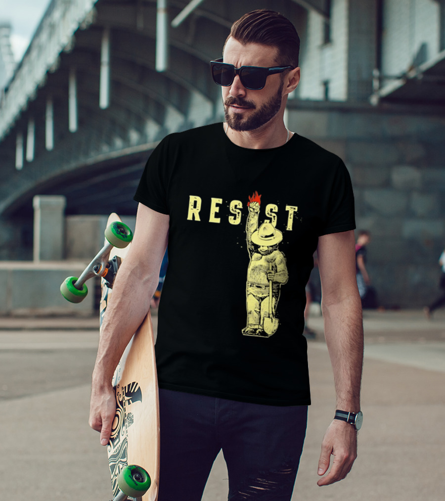 Protect Our National Parks Bear Resist Fist Fire Shovel T-Shirt