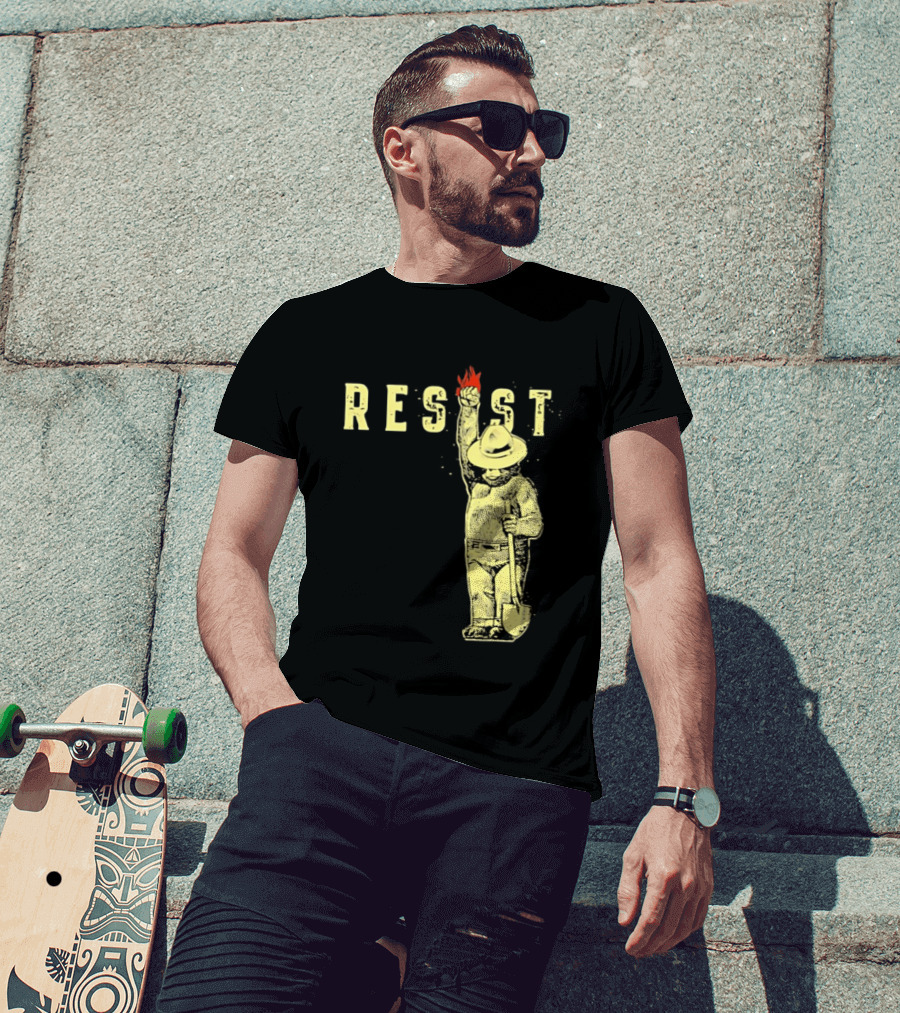 Protect Our National Parks Bear Resist Fist Fire Shovel T-Shirt