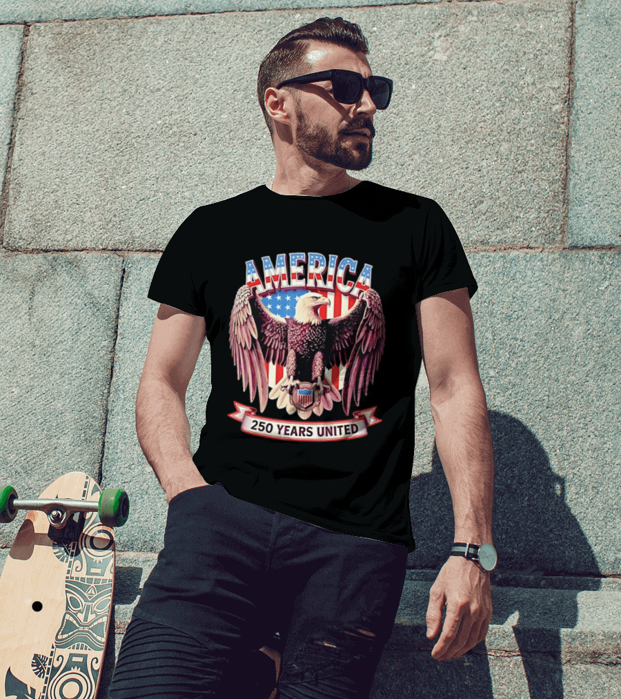 America Bald Eagle 250 Years United Patriotic Flag T-Shirt
