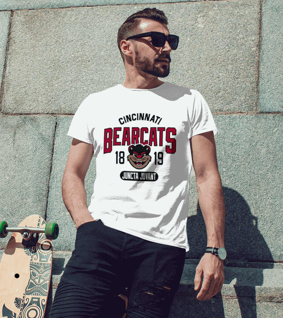 Cincinnati Bearcats Juncta Juvant 1819 T-Shirt