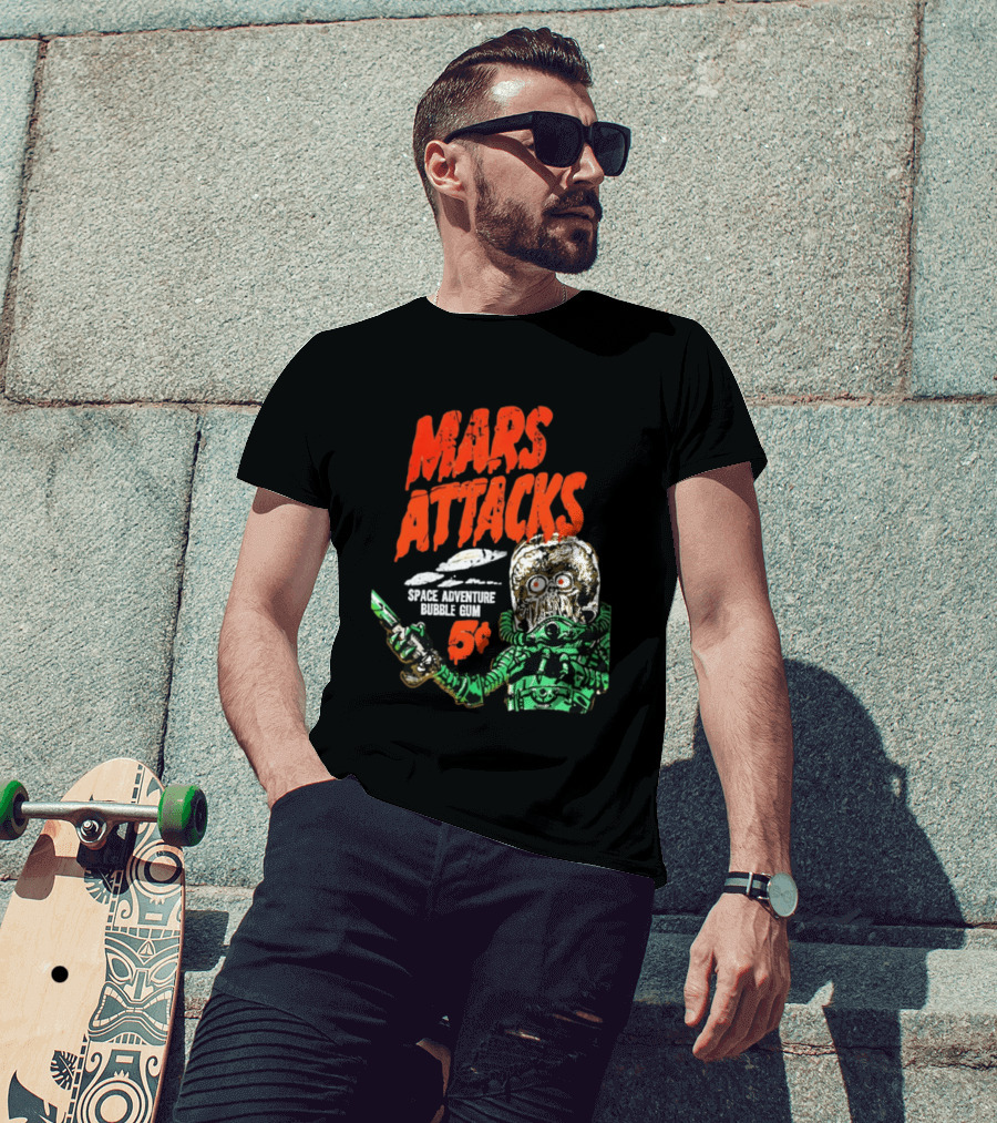 Mars Attacks Retro Space Adventure Bubble Gum 5 Cents Martian Comic T-Shirt