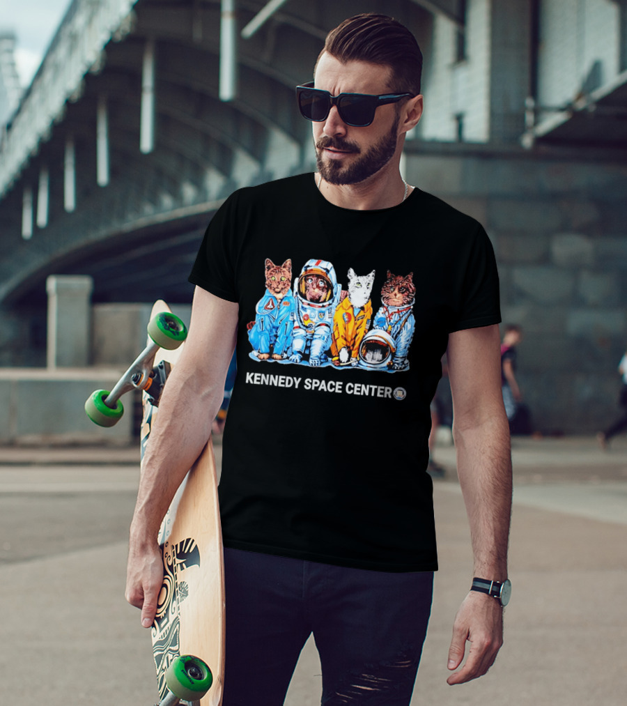 Kennedy Space Center Cats In Astronaut Suits T-Shirt