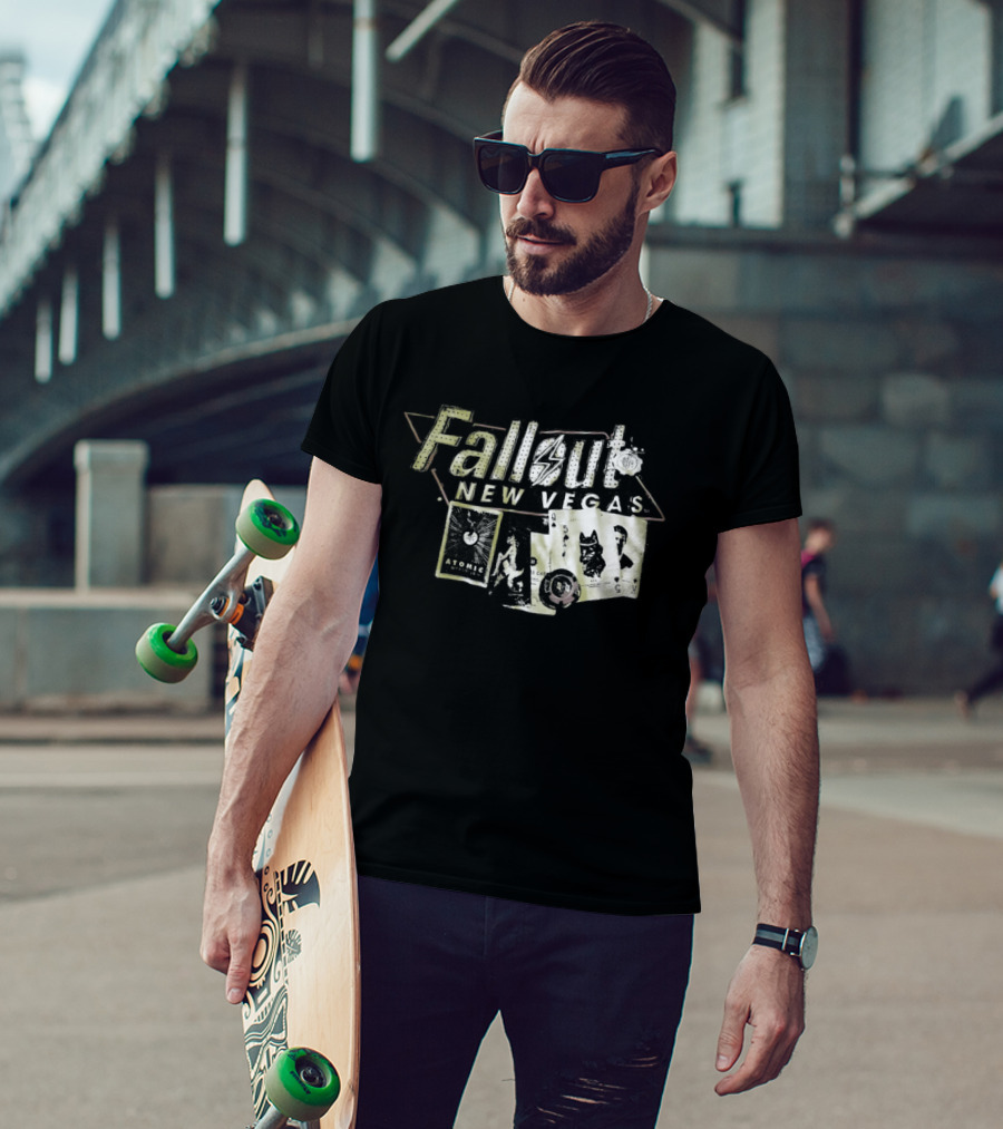 Fallout New Vegas Retro Vault Boy Playing Cards T-Shirt