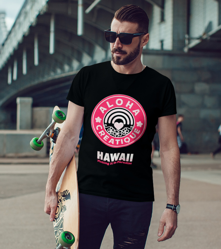 Aloha Creatique Hawaii Making It In Paradise Badge Rainbow Heartflowers T-Shirt