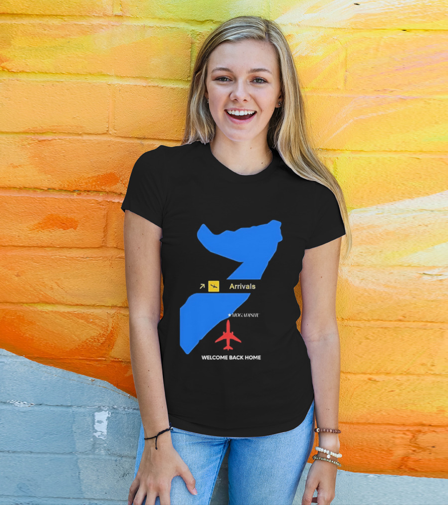 Arrivals Mogadishu Welcome Back Home Somalia Map Airplane T-Shirt
