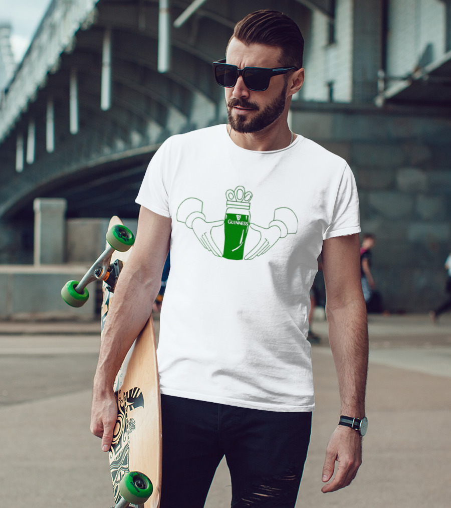 Guinness Claddagh St Patrick's Day Green Pint T-Shirt