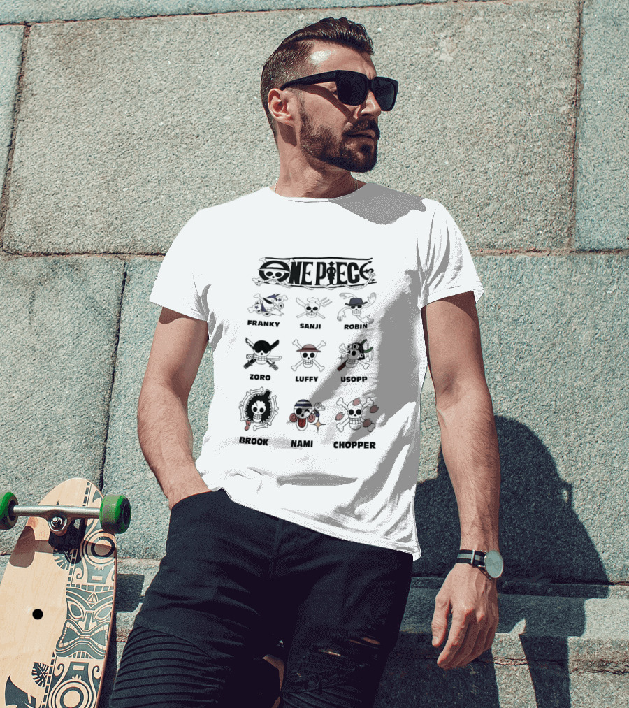 One Piece Straw Hat Crew Jolly Rogers Luffy Zoro Chopper Anime Flag Names T-Shirt