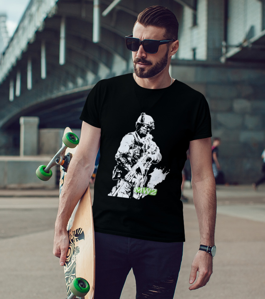 MW2 Modern Warfare Soldier Tactical Artwork Pixel T-Shirt