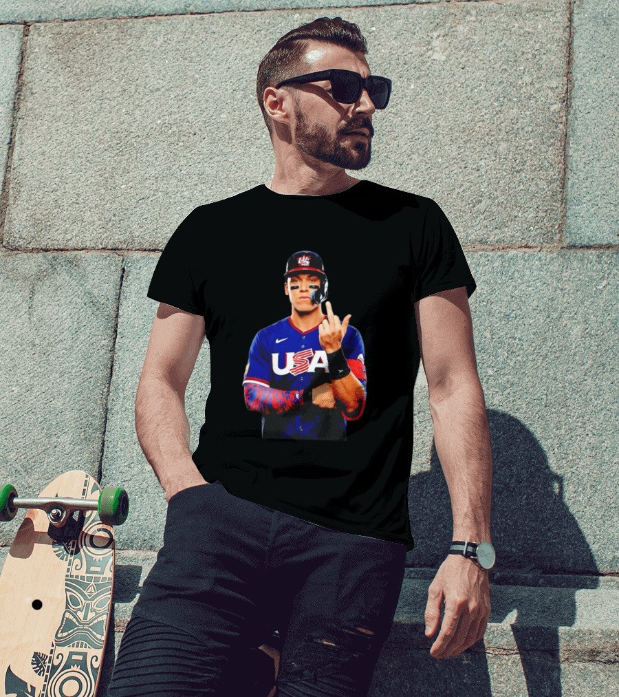 Aaron Judge USA Baseball WBC 2026 Middle Finger Iconic Gesture T-Shirt