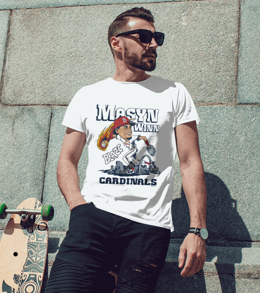 St. Louis Cardinals Masyn Winn Blaze Arch Skyline Caricature T-Shirt