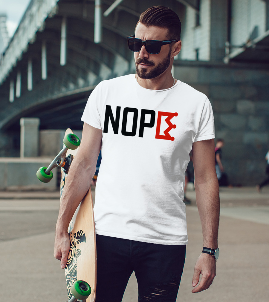 NOPE Crown Symbol No Kings In America T-Shirt