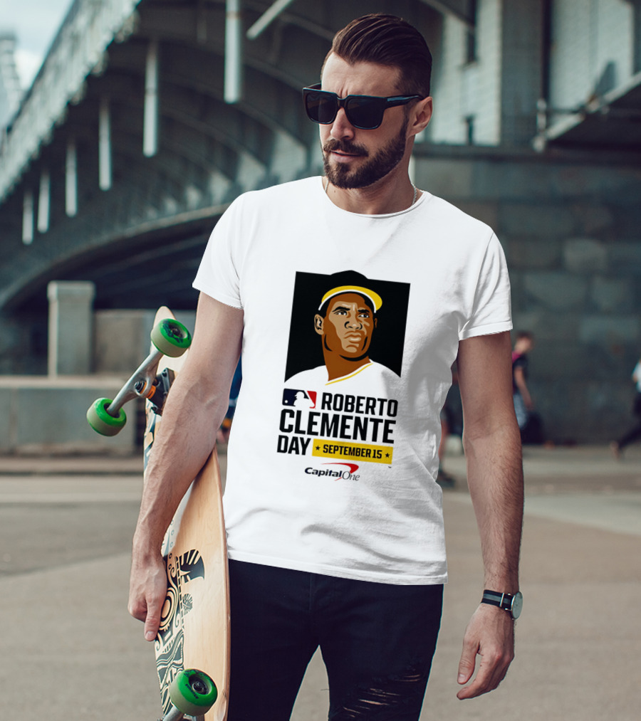Roberto Clemente Day September 15 MLB Capital One T-Shirt