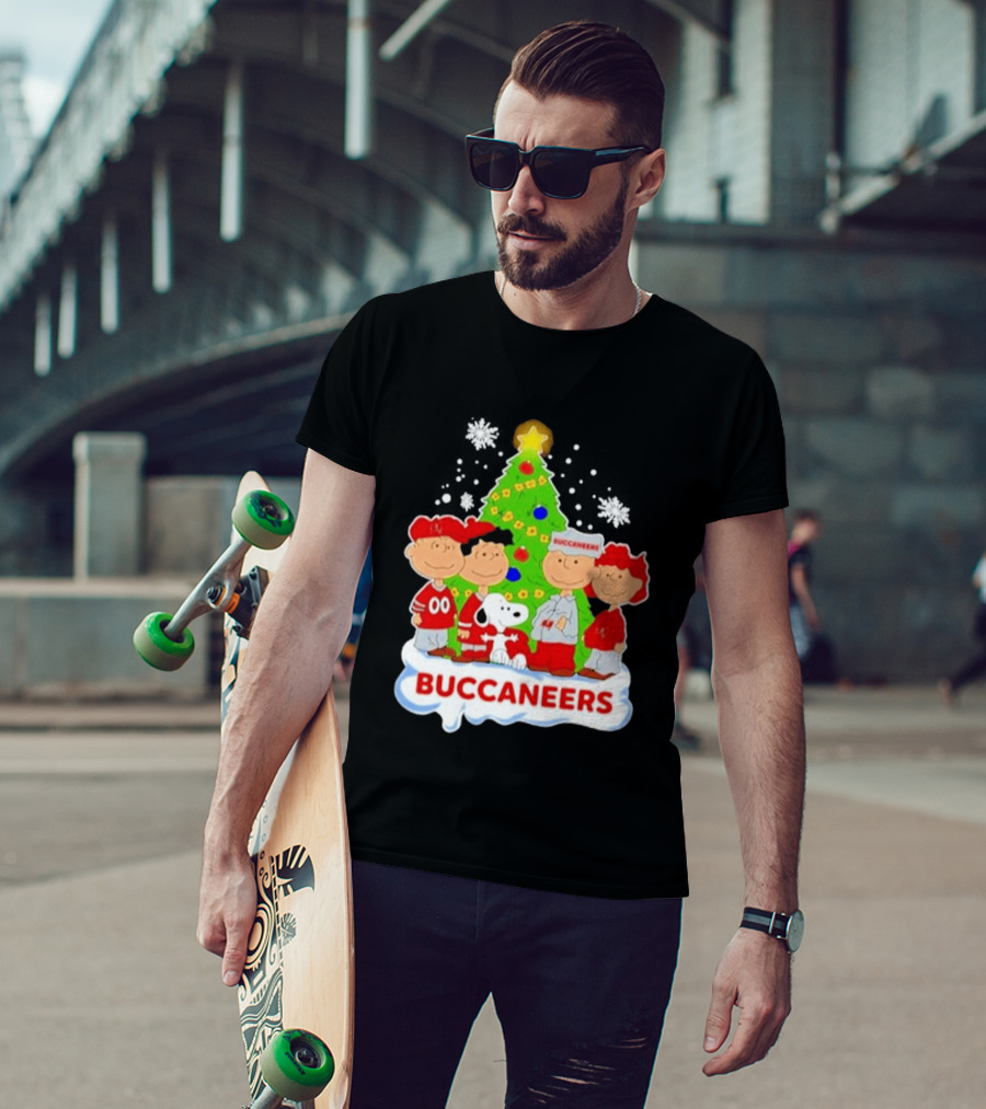 Snoopy Buccaneers Christmas Tree Tampa Bay Peanuts Holiday T-Shirt