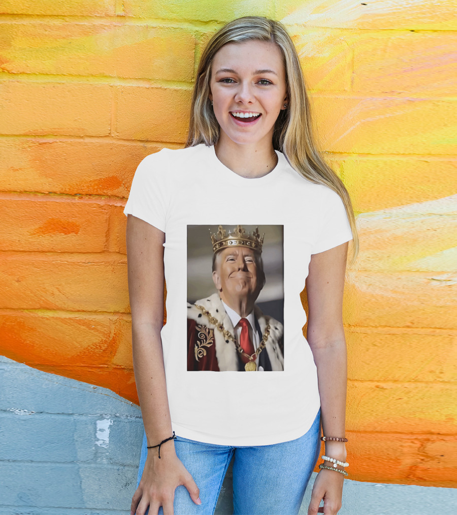 Donald Trump Crowned As King Regal Attire Red Tie Gold Crown T-Shirt