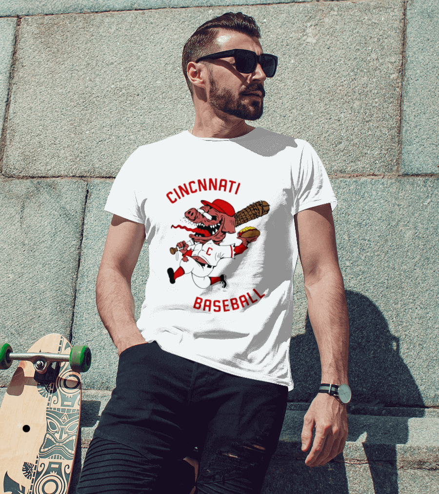 Cincinnati Baseball Pig Holding Hot Dog Bat T-Shirt