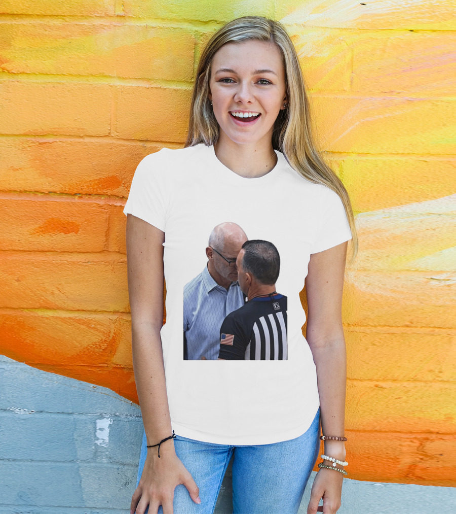 Dan Hurley Uconn Huskies Headbutt Confrontation With Referee Basketball Moment T-Shirt