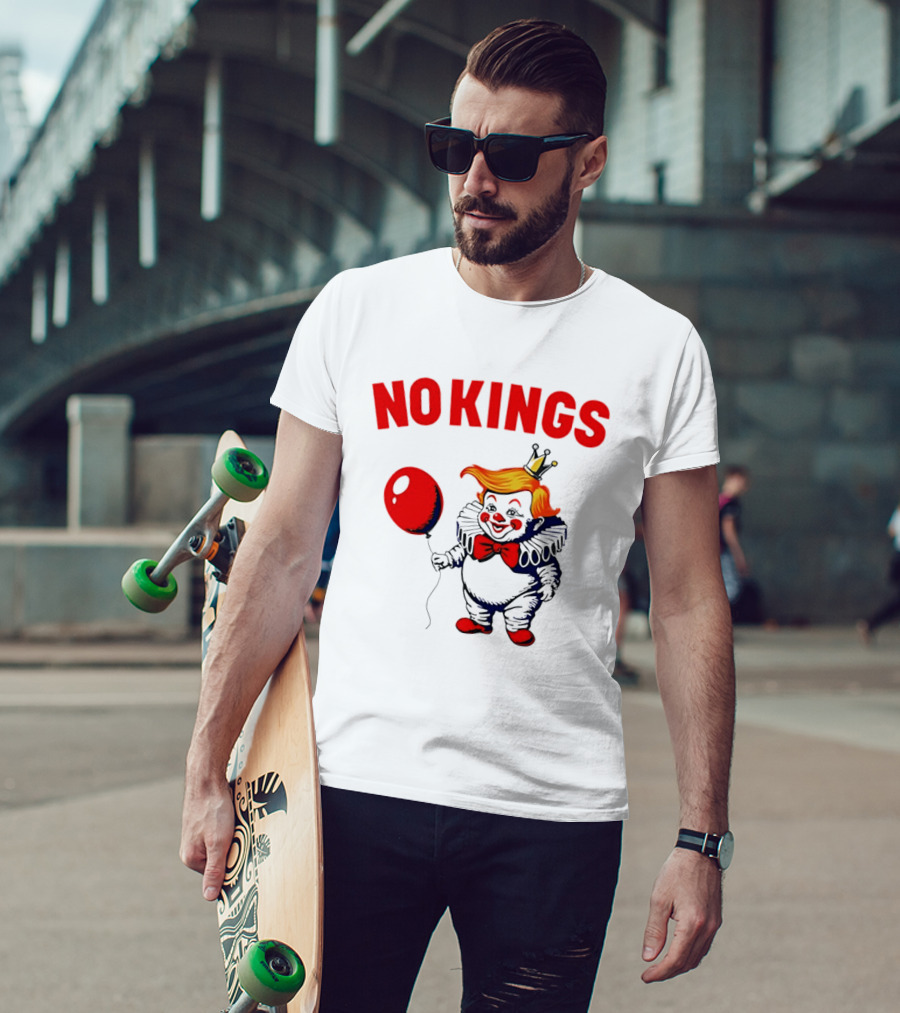 NOKINGS Trump Clown Red Balloon Crown T-Shirt