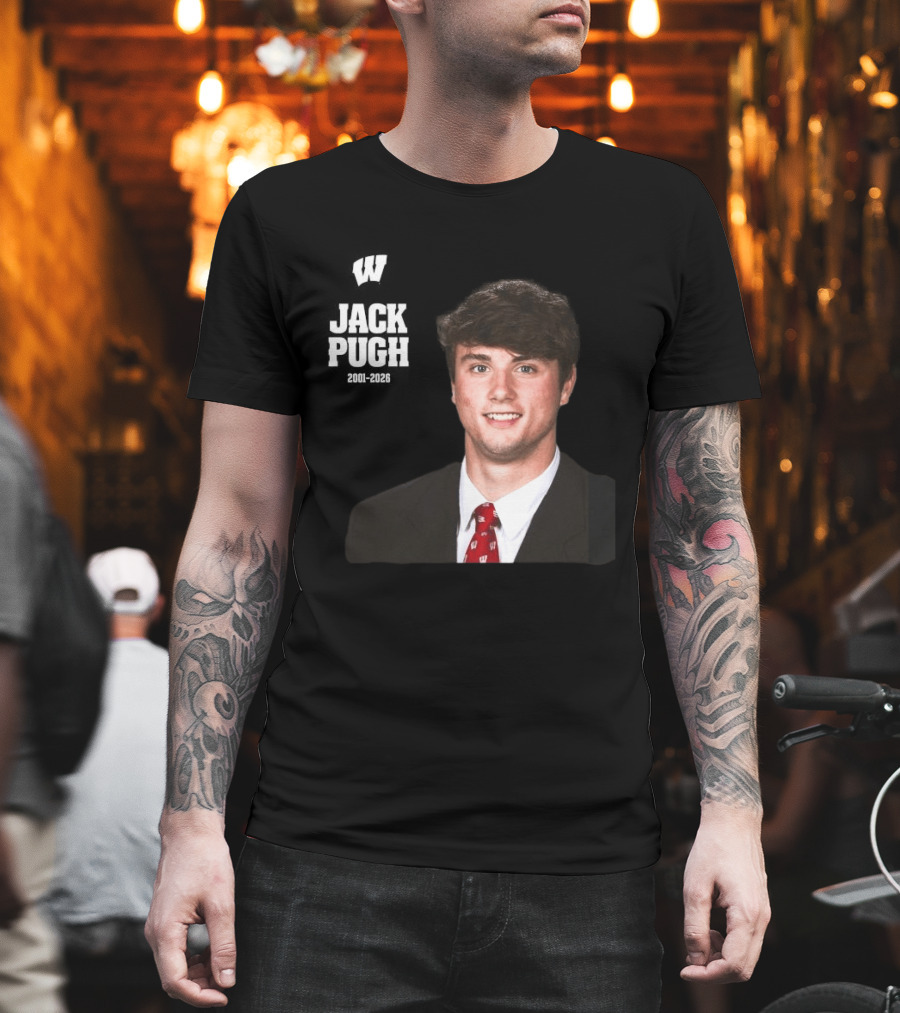 Wisconsin Badgers Football Jack Pugh 2001 2026 T-Shirt