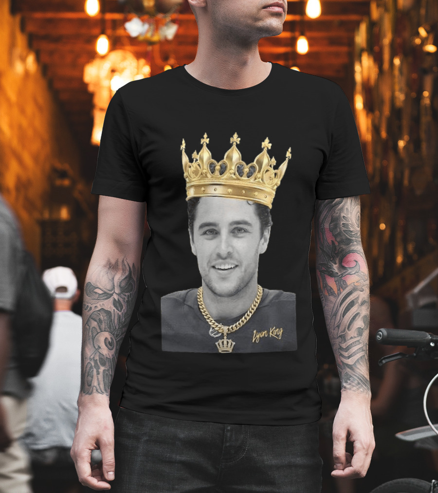 Lyon King Crowned Alex Lyon Buffalo Sabres Hockey T-Shirt