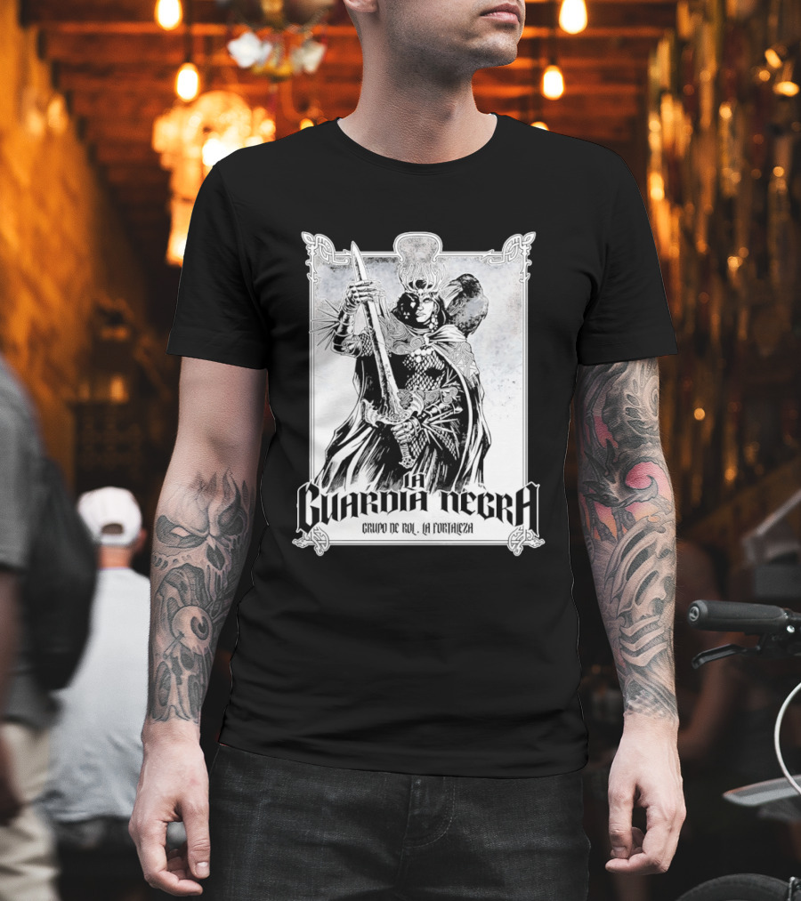 La Guardia Negra Grupo De Rol La Fortaleza Dark Fantasy Warrior T-Shirt