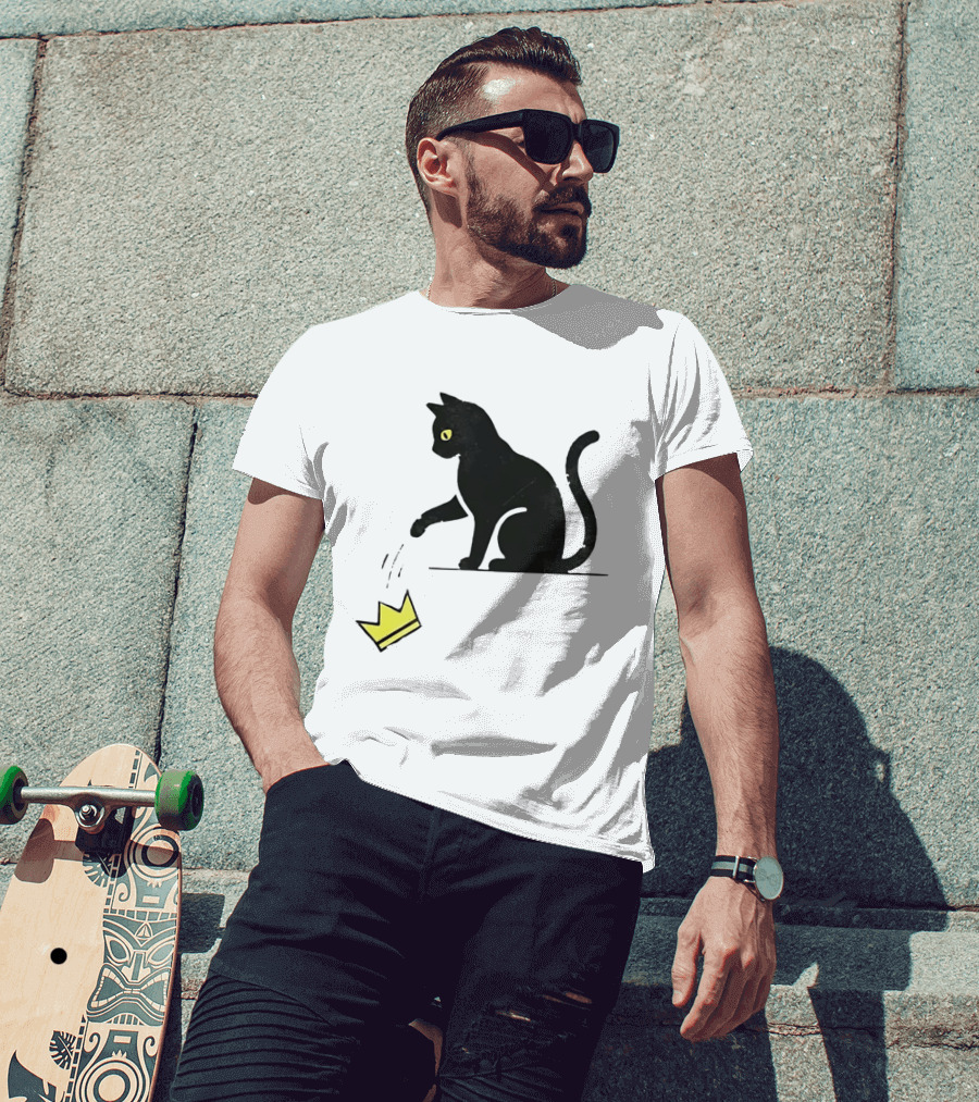 Cat Knocking Crown Anti King Humor Black Cat Yellow Eyes T-Shirt