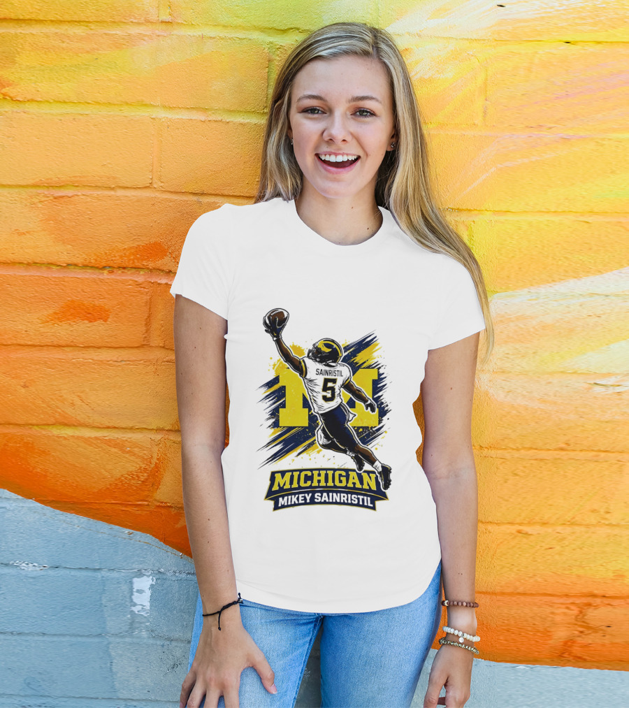 Michigan Mikey Sainristil Catching Football Wolverines Player T-Shirt