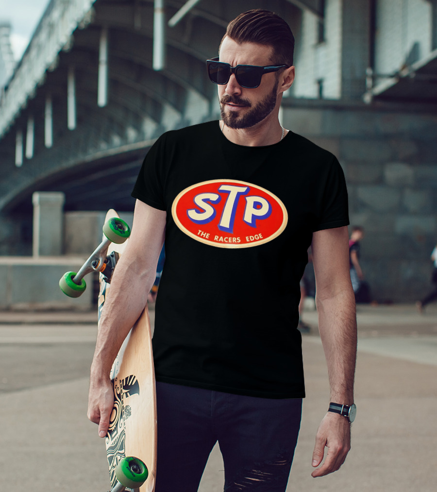 STP The Racers Edge Vintage Motorsport Oval T-Shirt