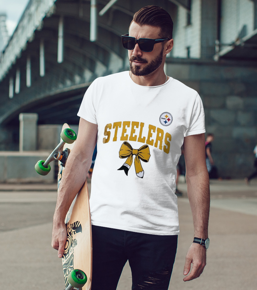 Pittsburgh Steelers Retired Teacher Love Bow T-Shirt