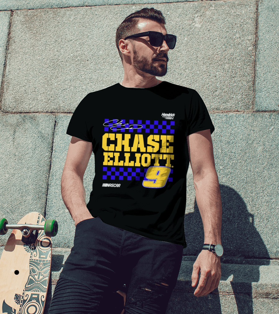 Chase Elliott 9 NASCAR Hendrick Motorsports Vive La Fete Autographed T-Shirt