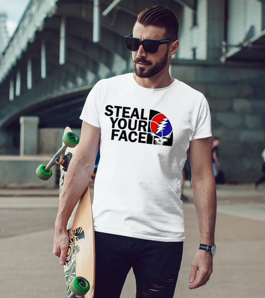 Grateful Dead Steal Your Face Skull Red Blue Lightning Bolt T-Shirt