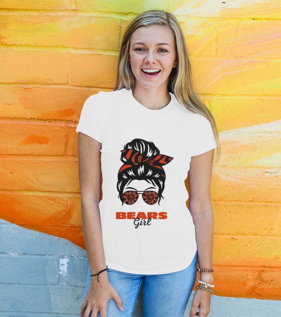 Chicago Bears Girl Messy Bun Glasses Football Fan T-Shirt