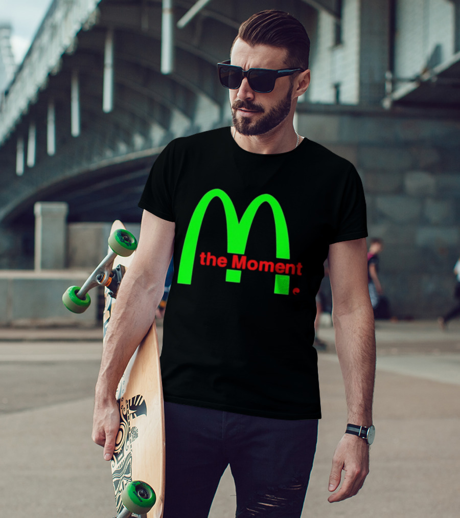 Charli XCX The Moment M T-Shirt