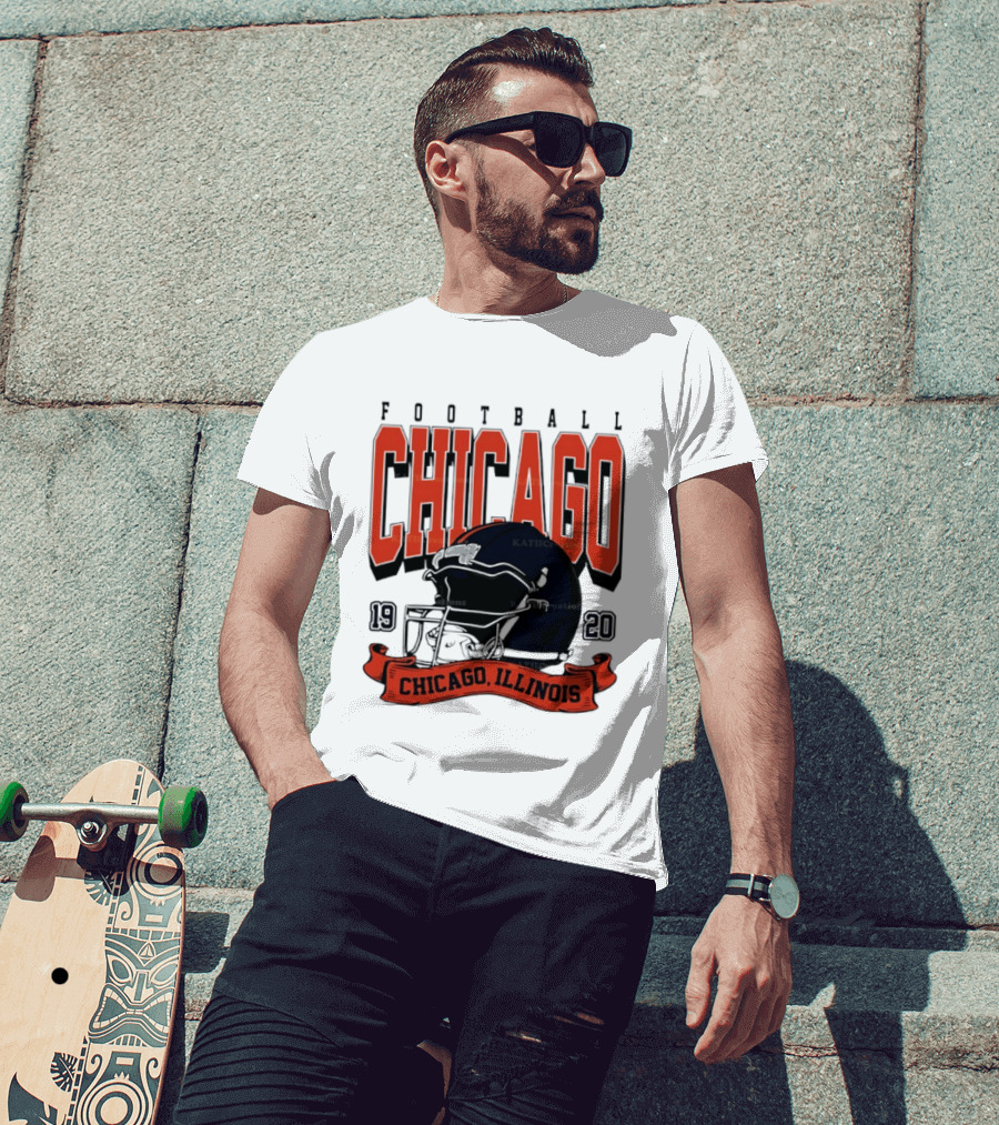 Chicago Football Helmet 1920 Illinois Sports Team T-Shirt