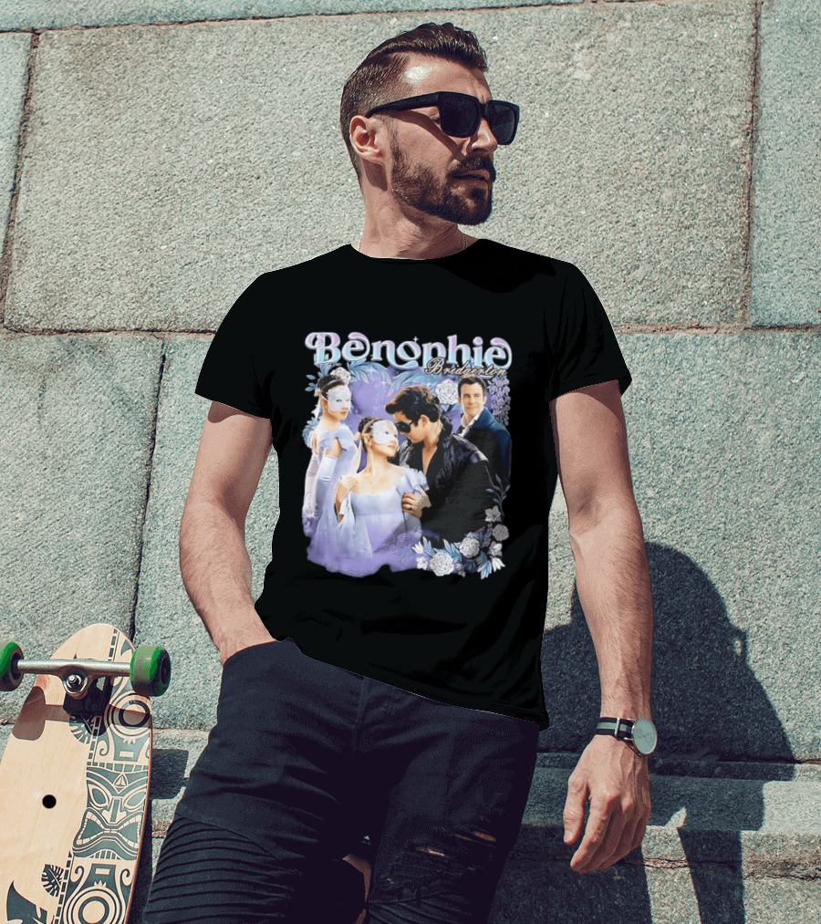 Benophie Bridgerton Romance Masquerade Fantasy Roses T-Shirt