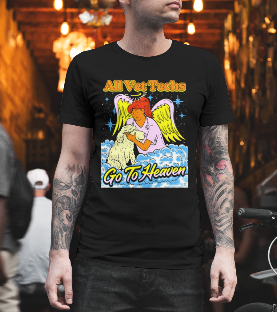 All Vet Techs Go To Heaven Angel Holding Dog Clouds T-Shirt