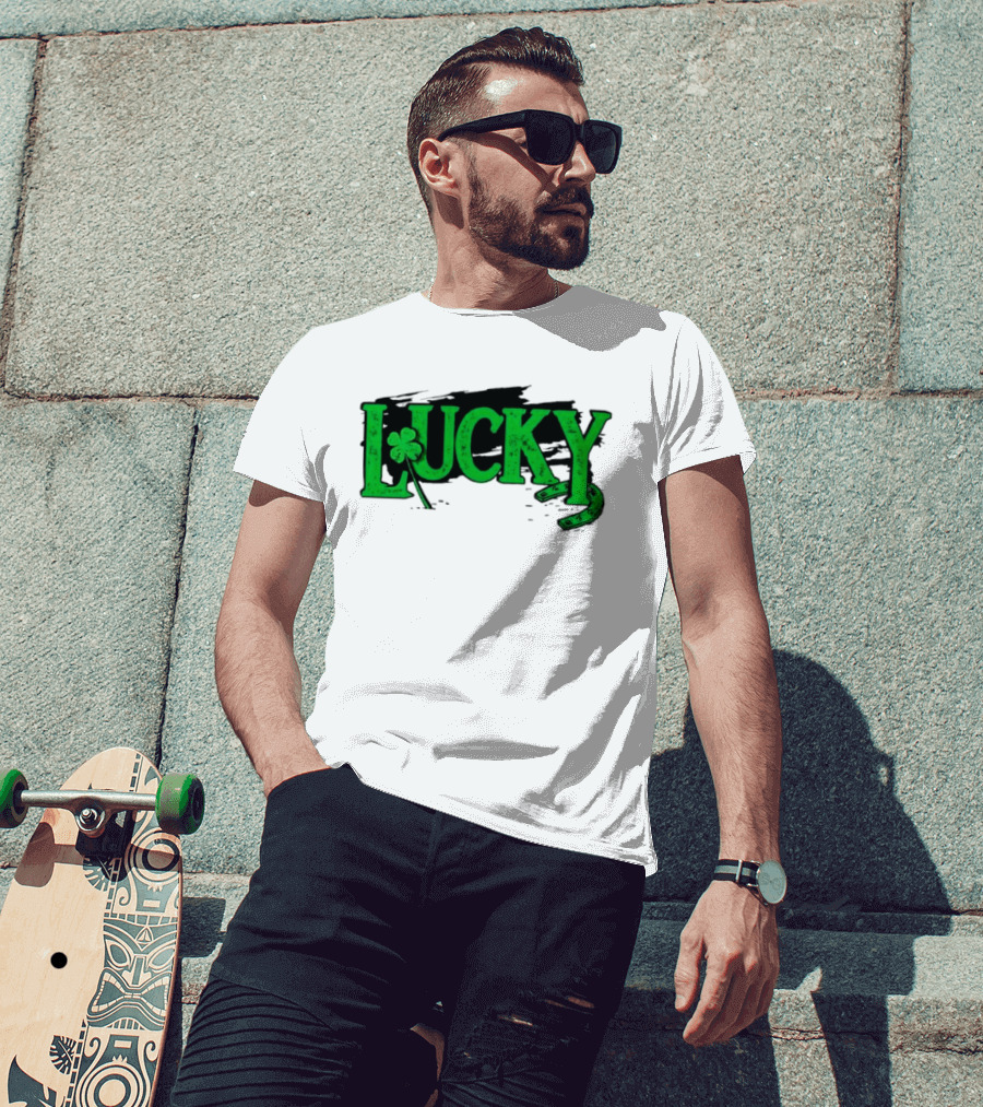 Lucky Green Horseshoe And Shamrock St. Patrick's Day T-Shirt