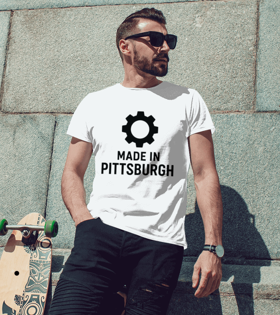 Made In Pittsburgh Gear Symbol ка T-Shirt