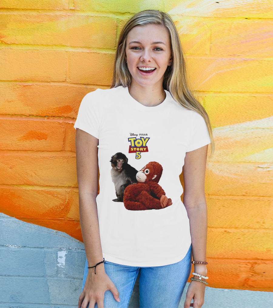 Disney Pixar Toy Story 5 Macaco Punch Stuffed Monkey T-Shirt